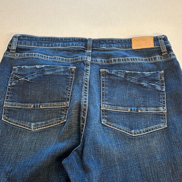 BKE Gabby Straight Stretch Cuffed Denim Jean. Size 31/32 - Picture 7 of 13